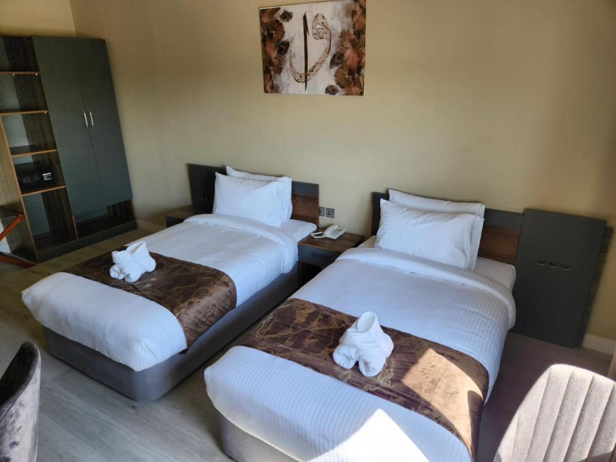 The Saj Hotel Ajman Bagian luar foto