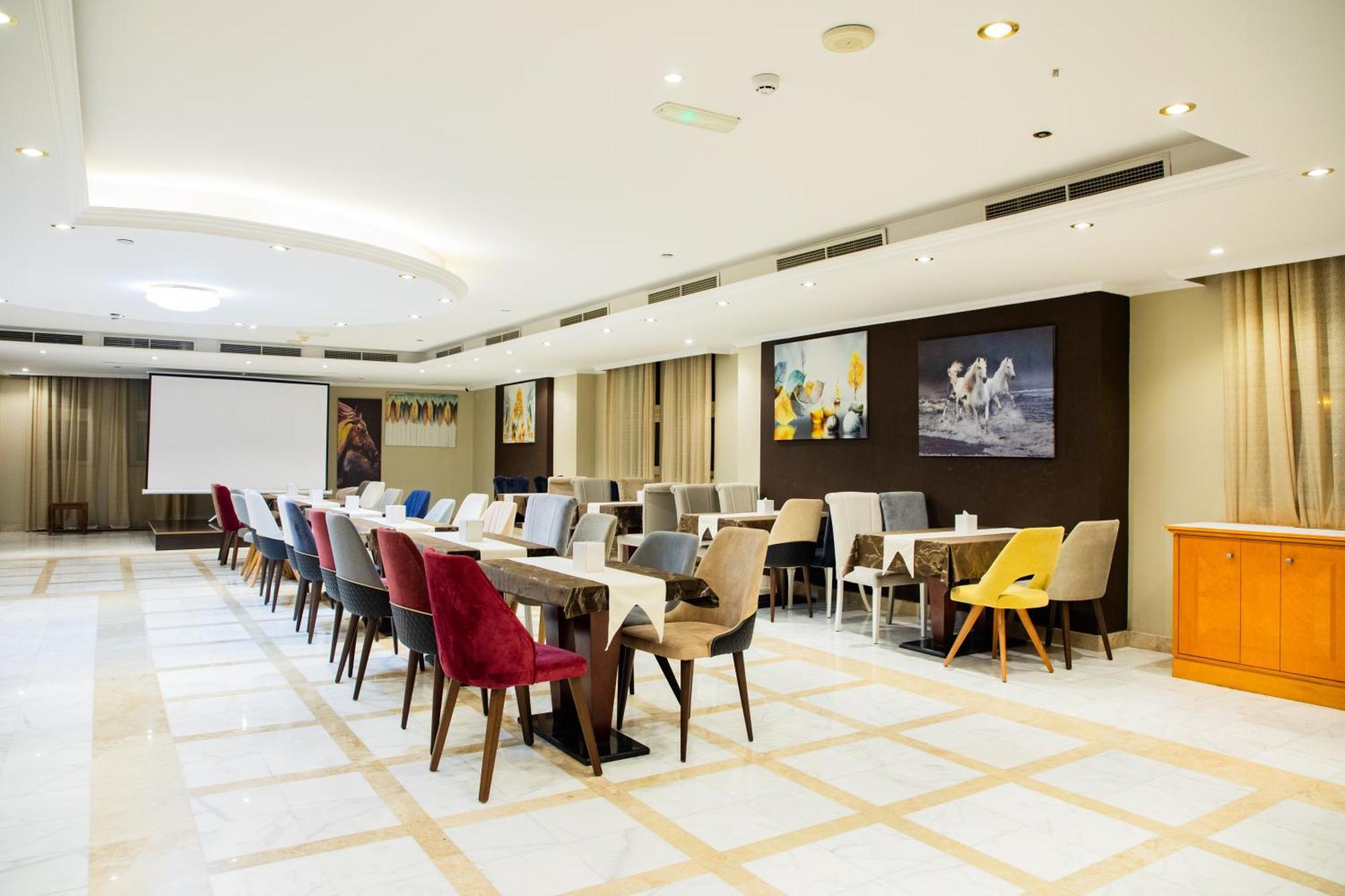 The Saj Hotel Ajman Bagian luar foto