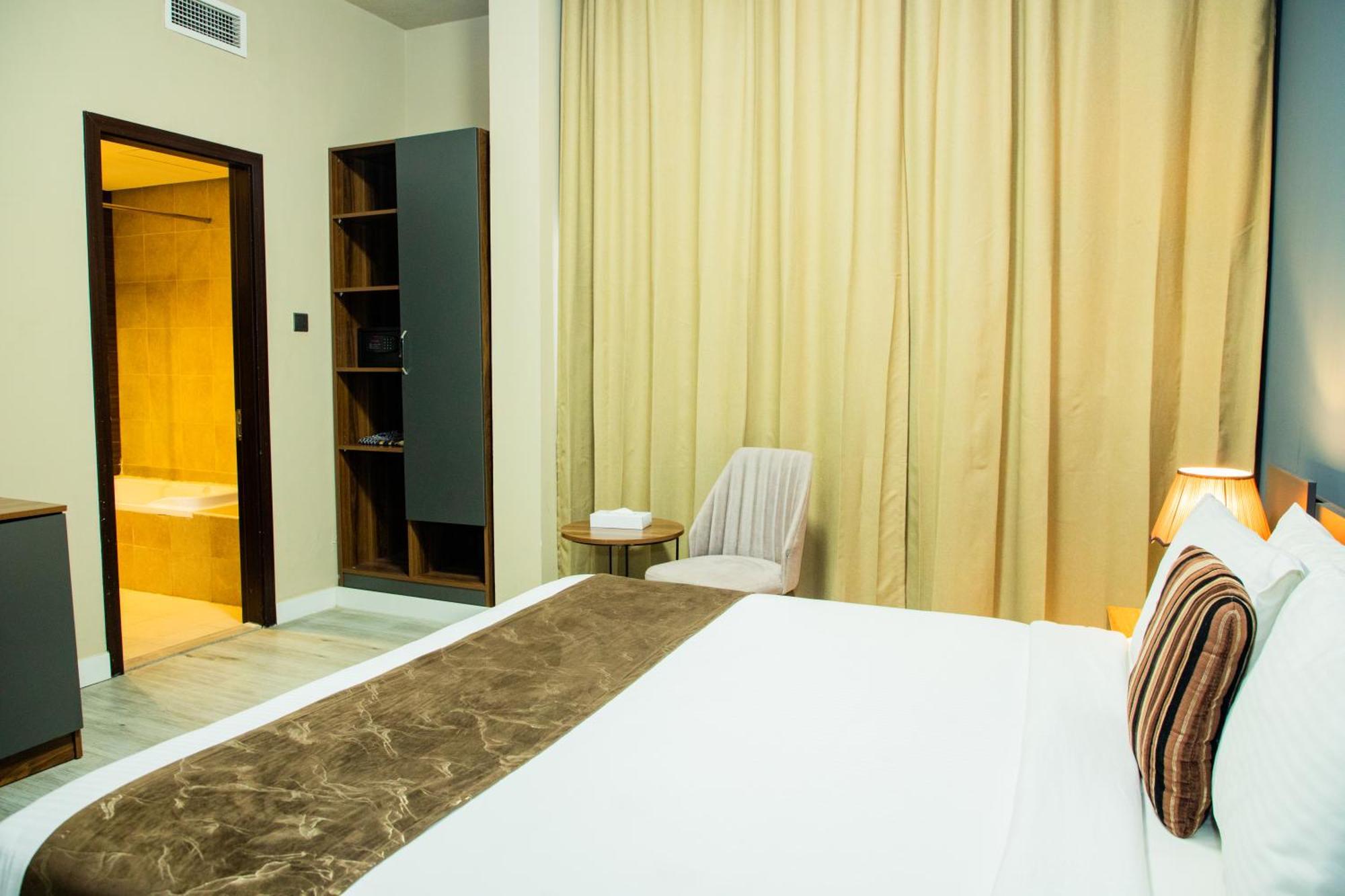 The Saj Hotel Ajman Bagian luar foto